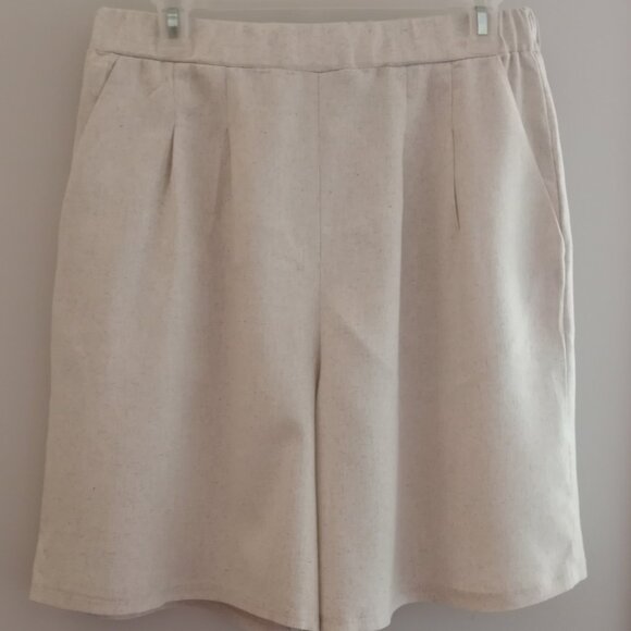 'Emi & Joe' Natural Short Size M NWT Linen blend with Pockets - Picture 1 of 11